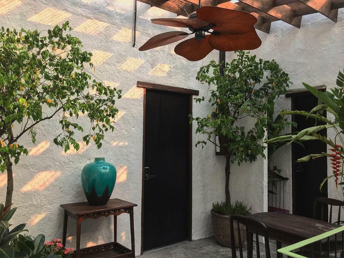 Secret Cottage Boutique Hotel Bandar Ho Chi Minh Luaran gambar